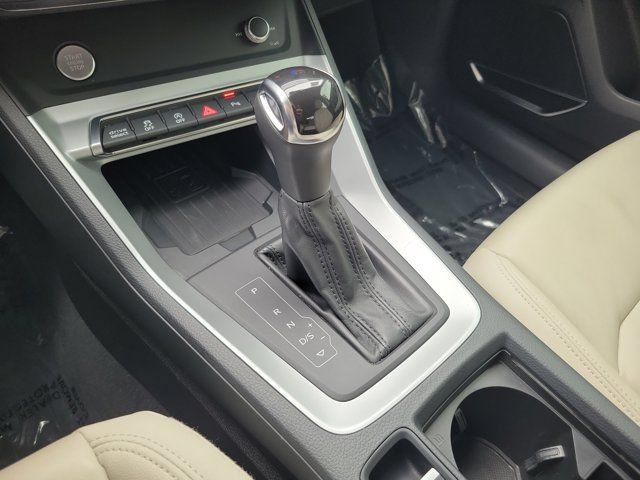 Used 2020 Audi Q3 2.0T Premium Plus w/ Premium Plus Package AWD/4WD image 29