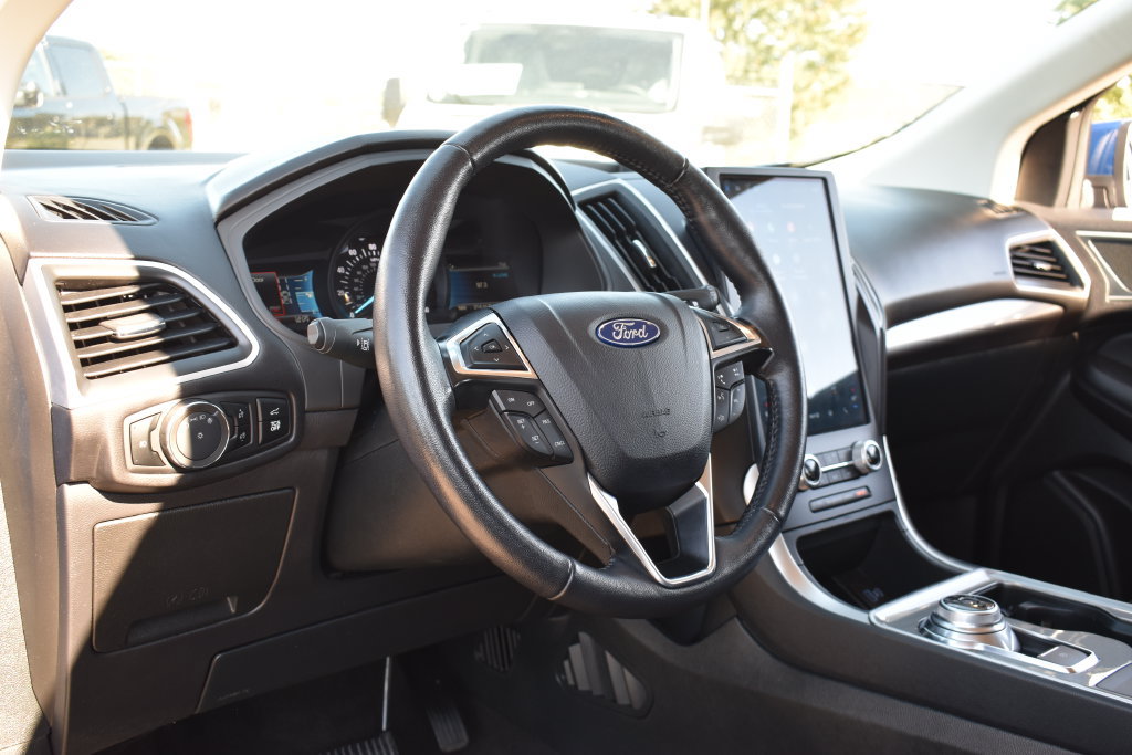 Certified 2024 Ford Edge SEL w/ Convenience Package AWD/4WD image 24