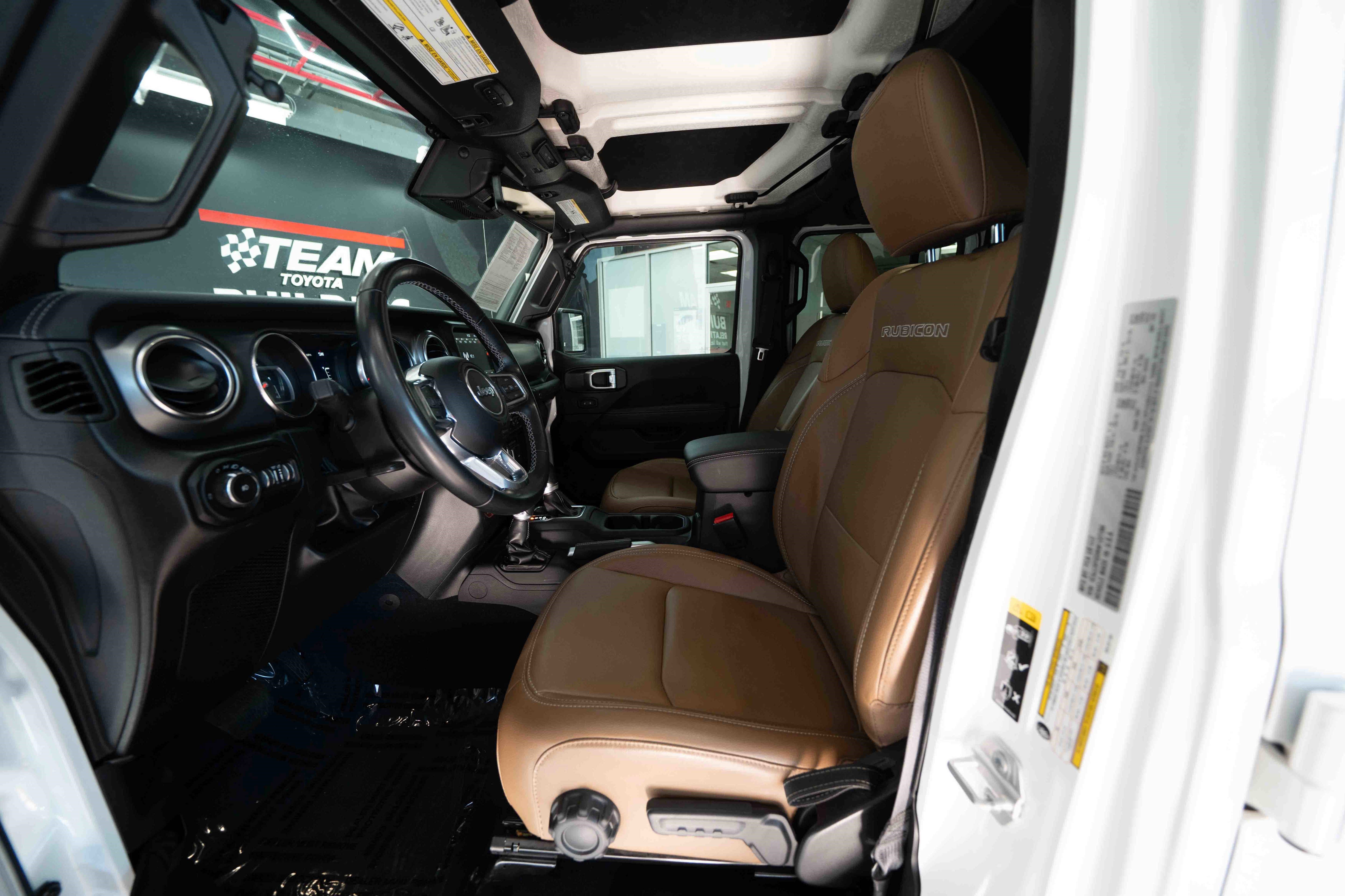 Used 2022 Jeep Wrangler Unlimited Rubicon w/ Xtreme Recon 35" Tire Package image 9