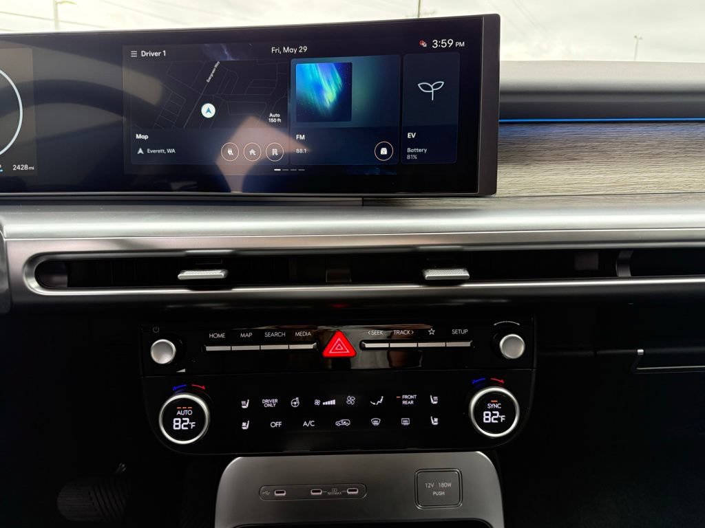 Certified 2026 Hyundai Ioniq 9 SEL AWD/4WD image 33