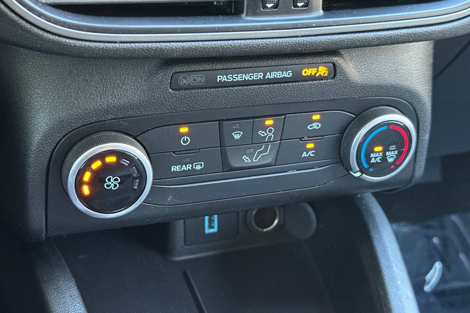 Used 2020 Ford Escape S FWD image 18