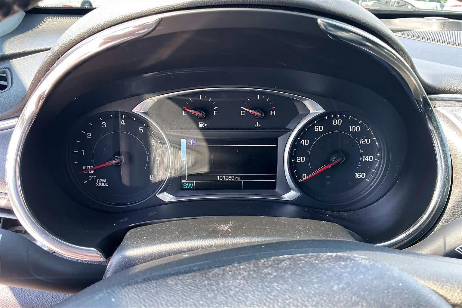 Used 2018 Chevrolet Malibu LT w/ Leather Package FWD image 27