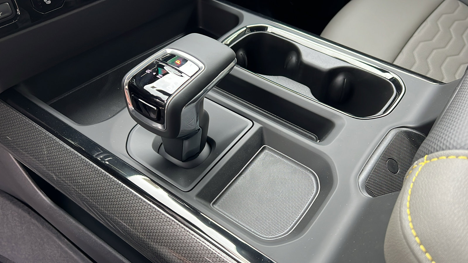 New 2026 Chevrolet Silverado 1500 ZR2 image 24