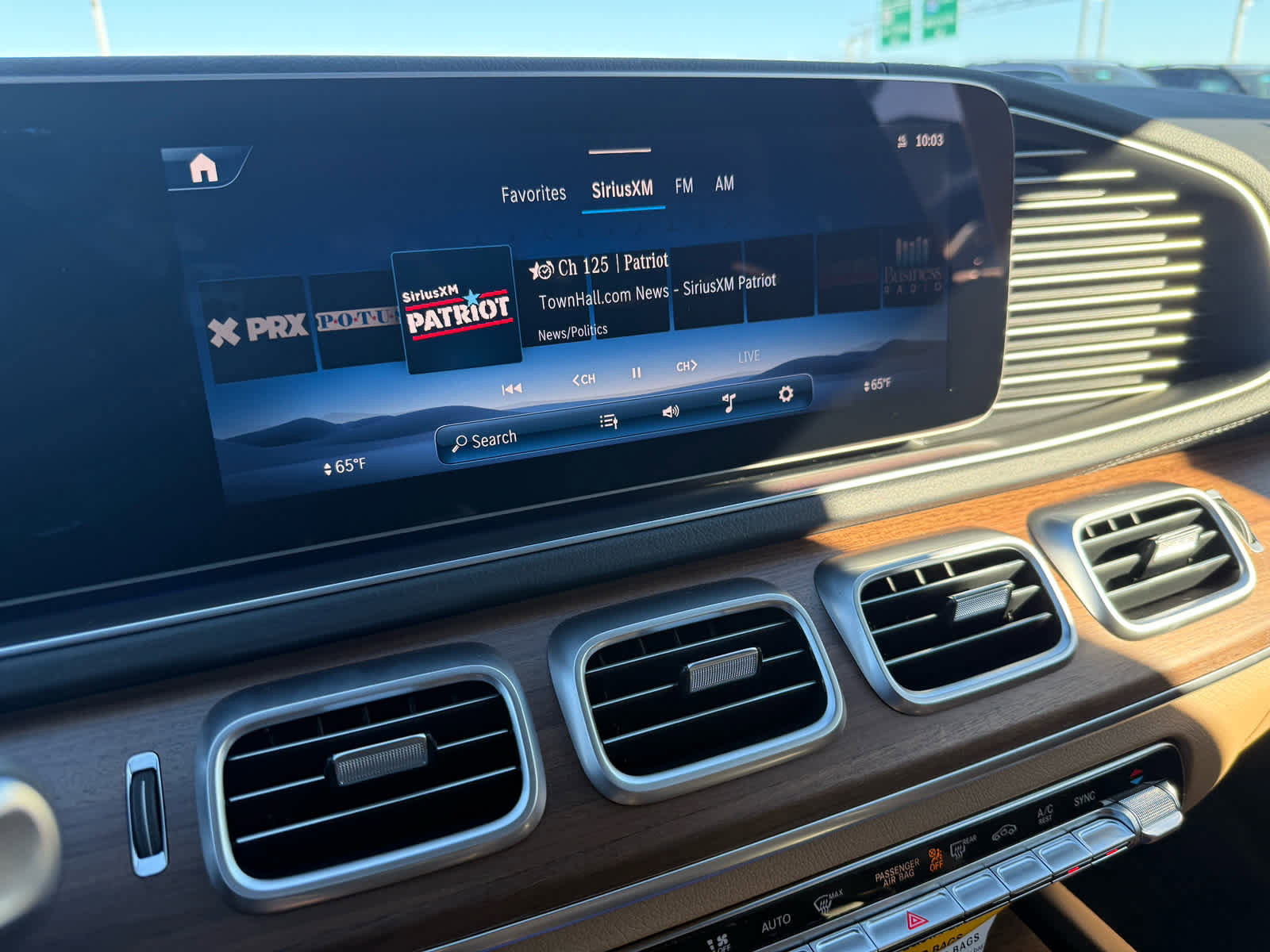 New 2026 Mercedes-Benz GLS 580 4MATIC image 15