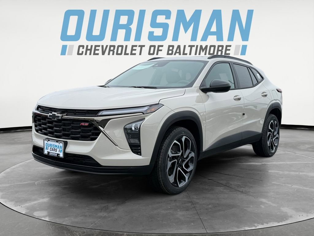 New 2026 Chevrolet Trax RS w/ Sunroof Package image 2