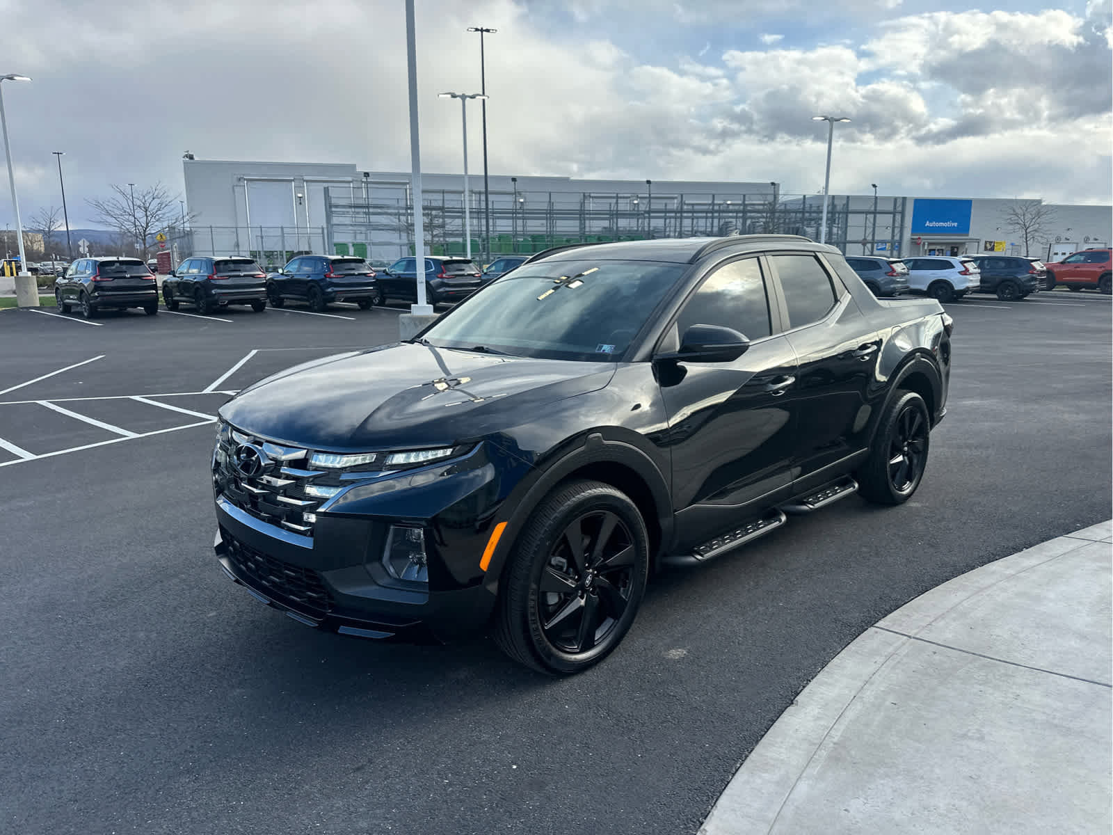 Used 2024 Hyundai Santa Cruz Night image 4