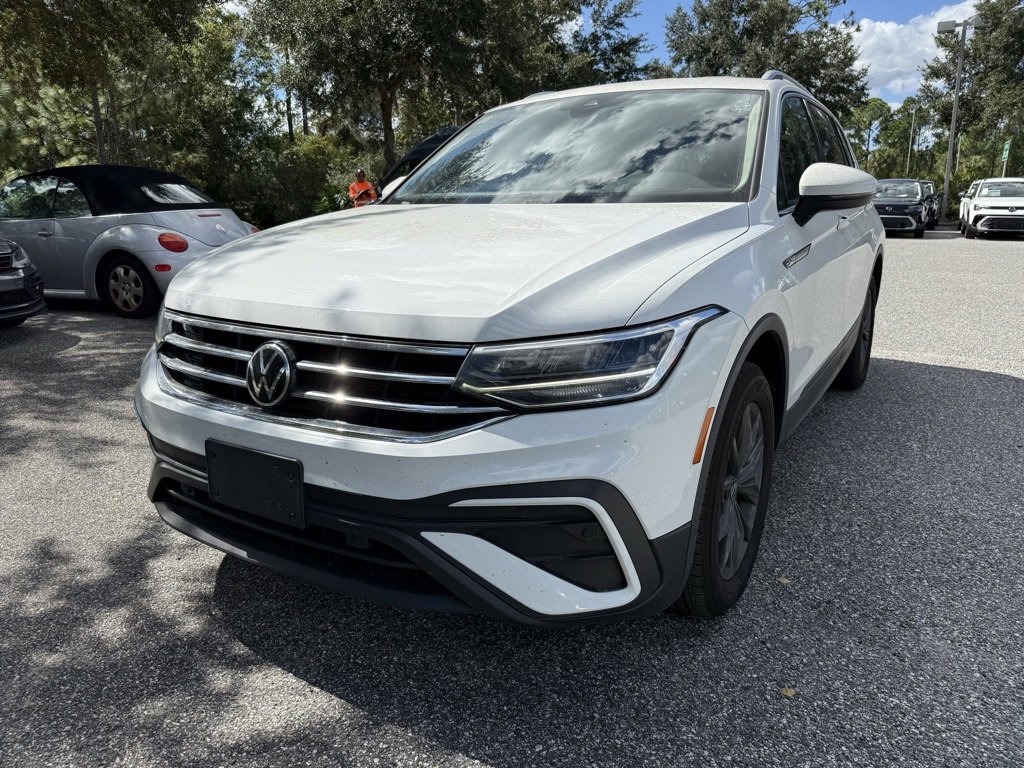 Used 2022 Volkswagen Tiguan SE