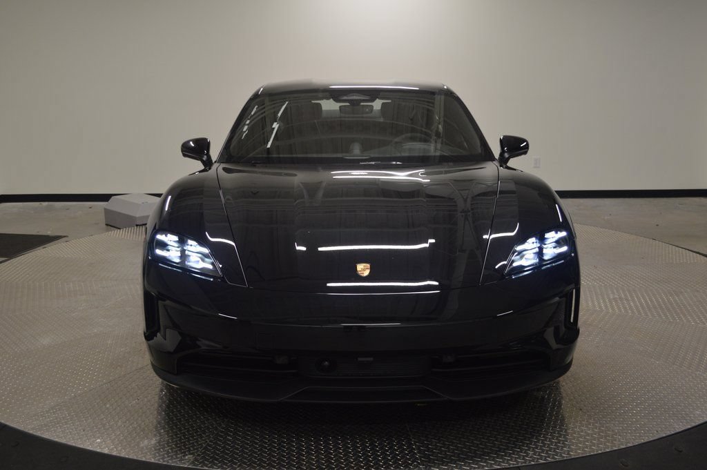 New 2026 Porsche Taycan RWD image 10