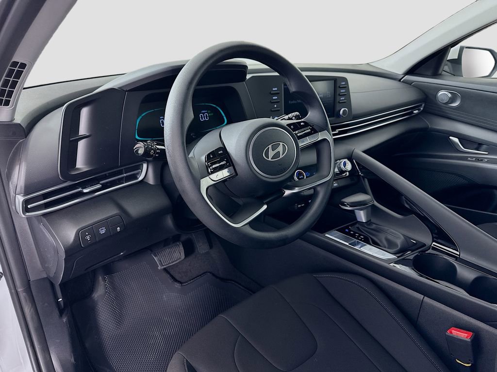 New 2026 Hyundai Elantra Blue image 9