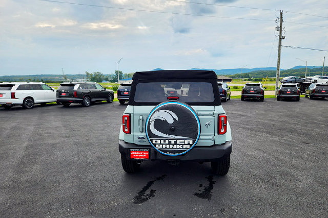 Used 2023 Ford Bronco Outer Banks AWD/4WD image 28
