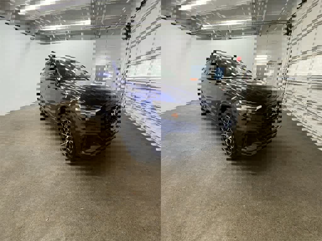 Used 2019 Audi Q8 Premium Plus w/ Premium Plus image 8