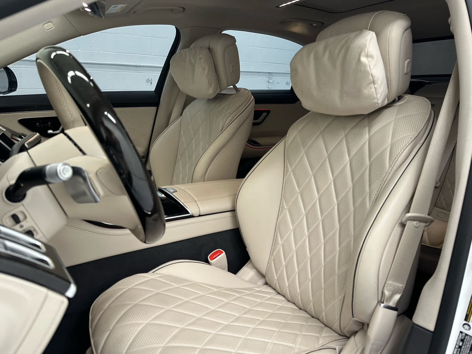 Used 2024 Mercedes-Benz S 580 4MATIC Sedan image 12