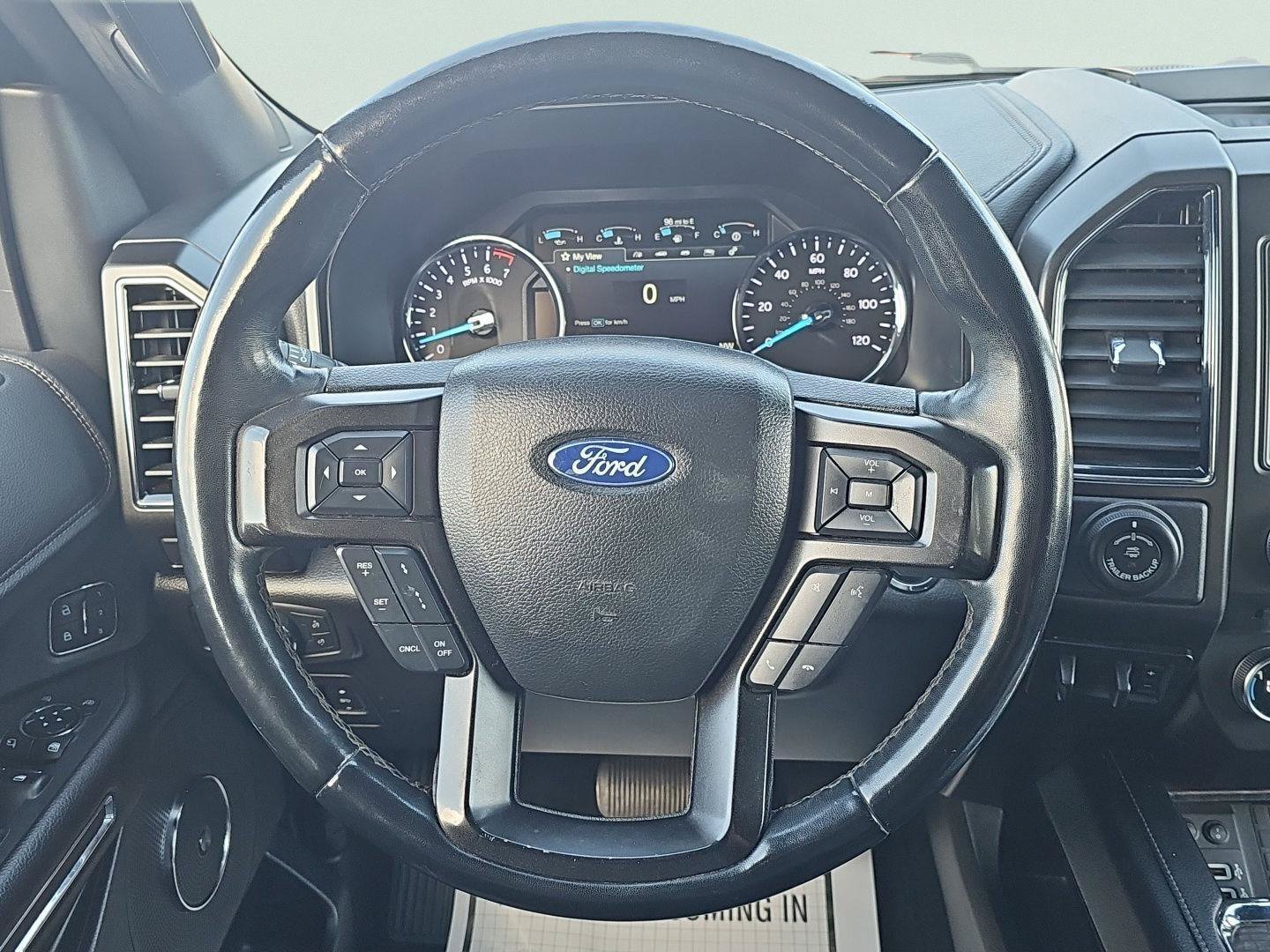 Used 2018 Ford Expedition Limited w/ Equipment Group 301A AWD/4WD image 16