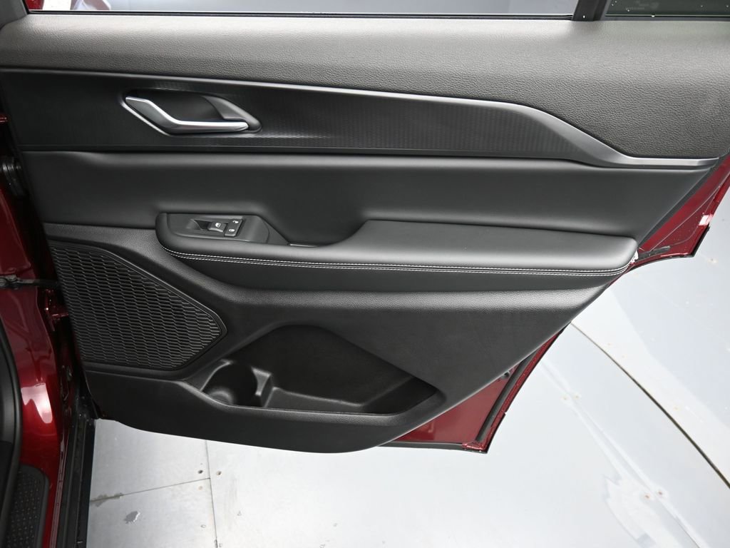 New 2026 Jeep Grand Cherokee L Laredo AWD/4WD image 16