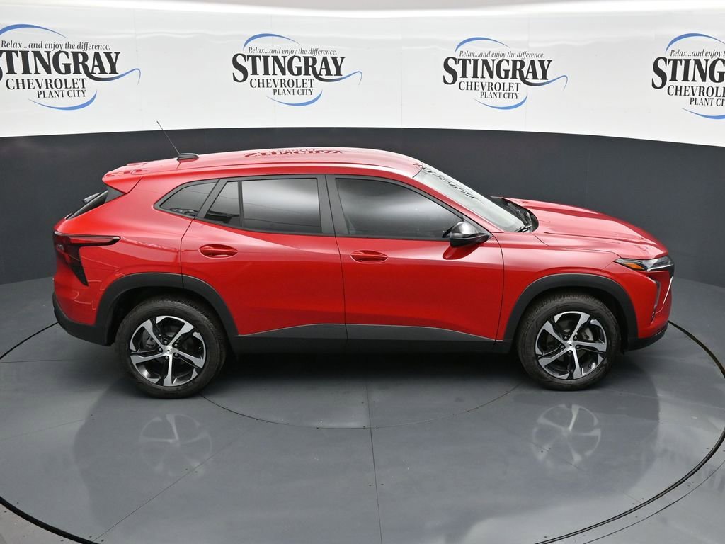 Used 2026 Chevrolet Trax RS image 16