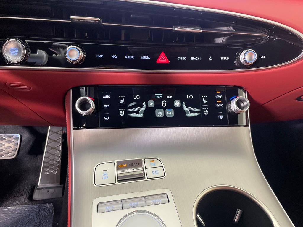 New 2026 Genesis GV70 3.5T Sport Advanced AWD/4WD image 7