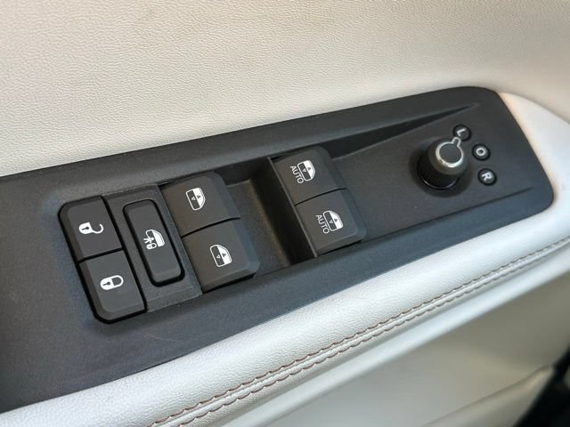 New 2026 Jeep Cherokee Limited AWD/4WD image 14