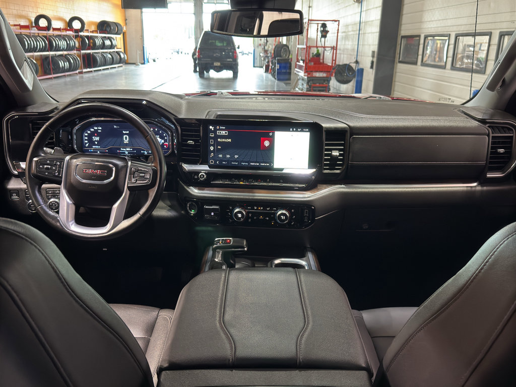 Used 2023 GMC Sierra 1500 SLT w/ SLT Convenience Package AWD/4WD image 15