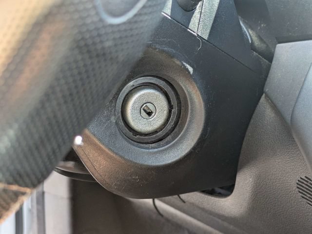 Used 2015 Ford Escape S FWD image 31