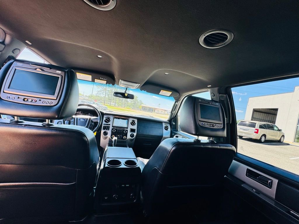 Used 2016 Ford Expedition XLT w/ Equipment Group 202A image 40