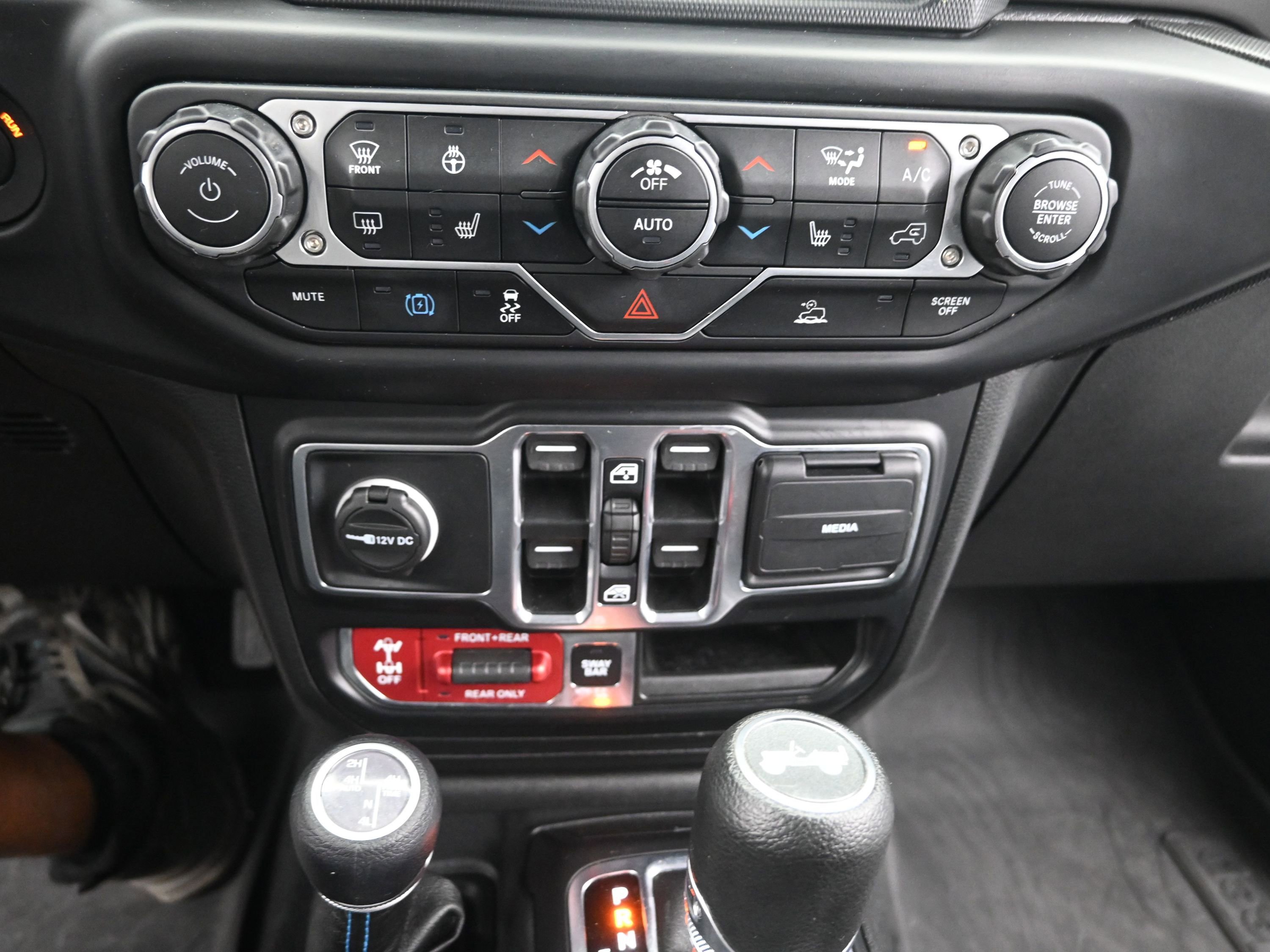 Used 2023 Jeep Wrangler Unlimited Rubicon 4xe w/ Cold Weather Group image 18