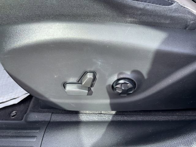 Used 2021 Jeep Cherokee Latitude Lux w/ Trailer Tow Group image 18