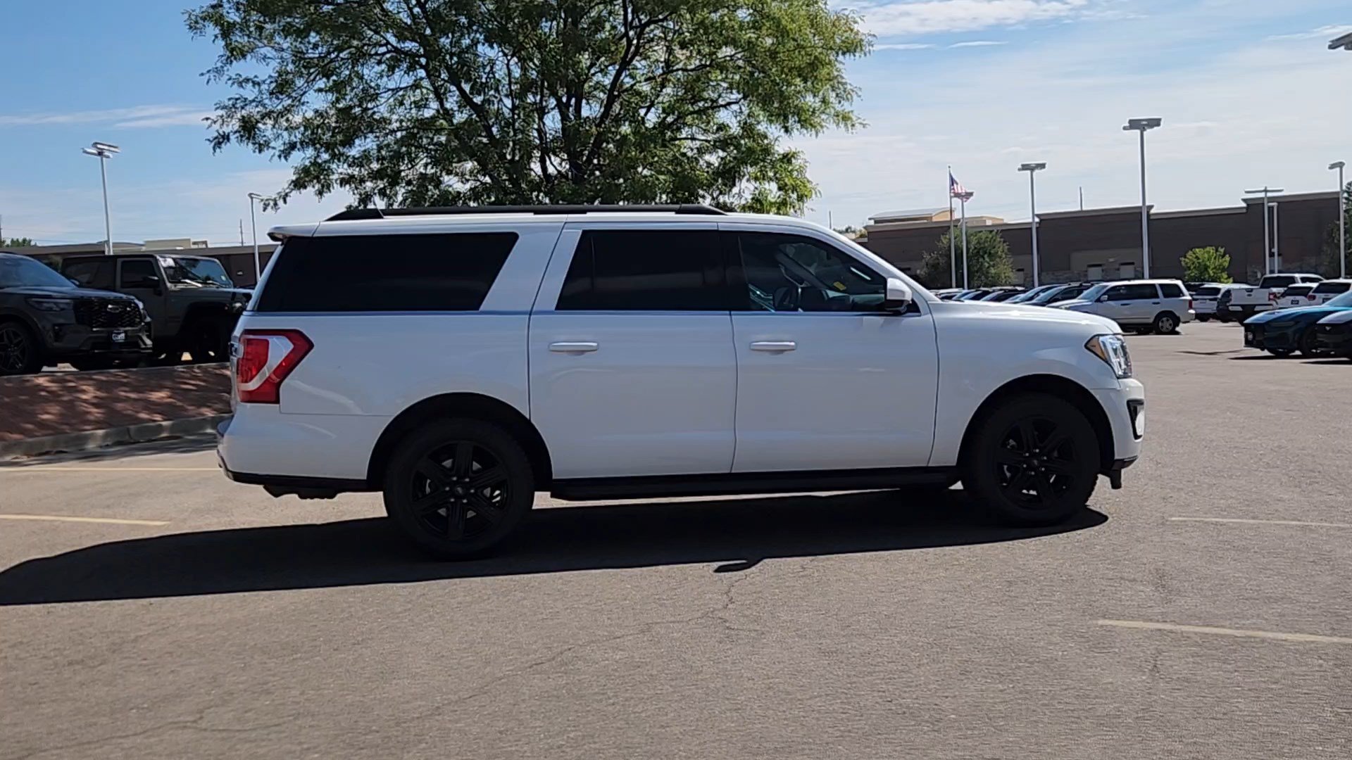 Certified 2020 Ford Expedition Max XLT RWD image 13