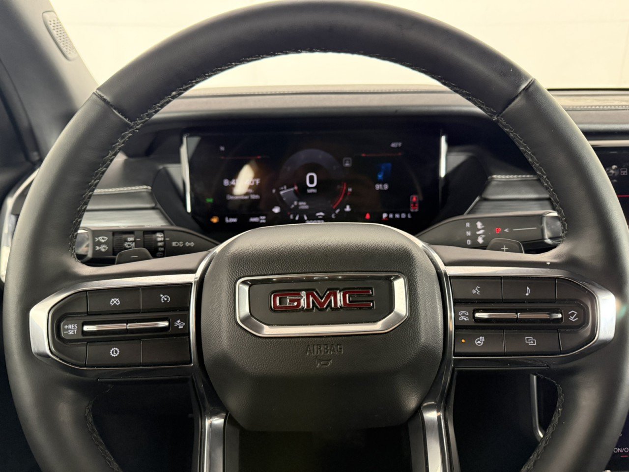 Used 2024 GMC Acadia Elevation AWD/4WD image 20