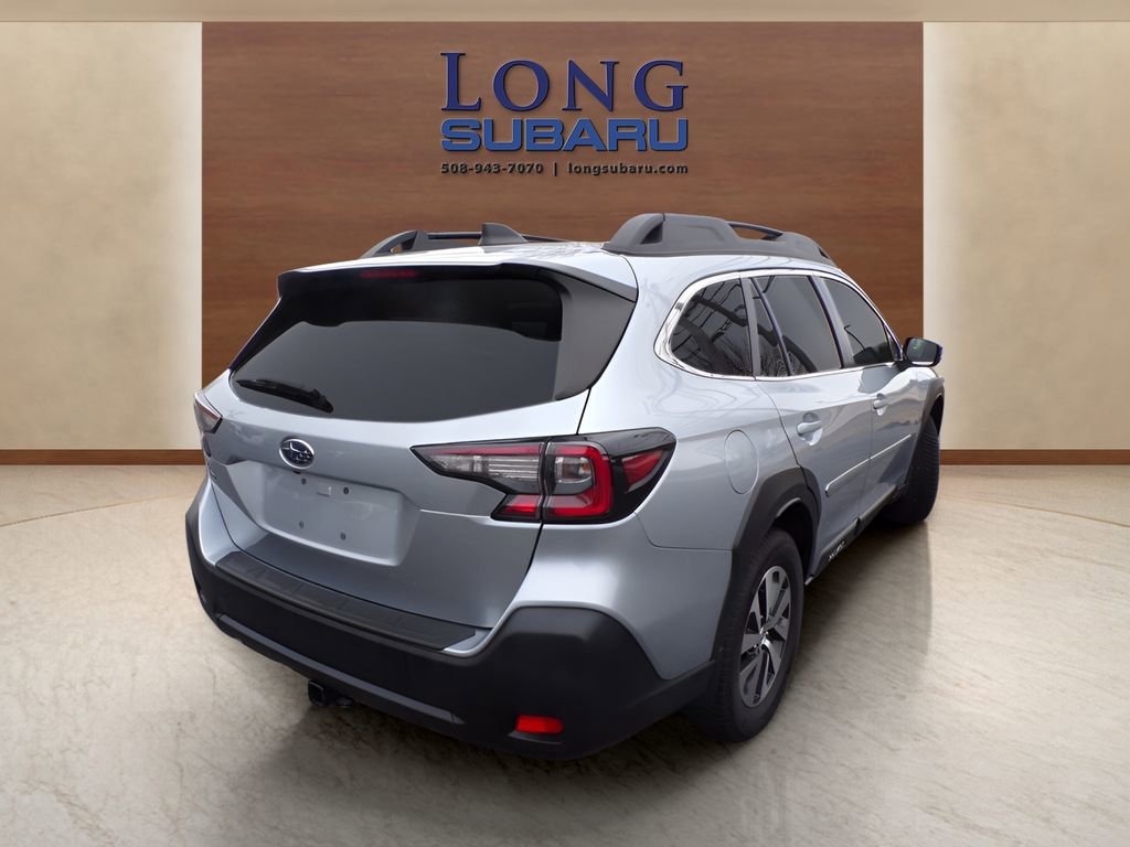 Used 2023 Subaru Outback Premium image 10