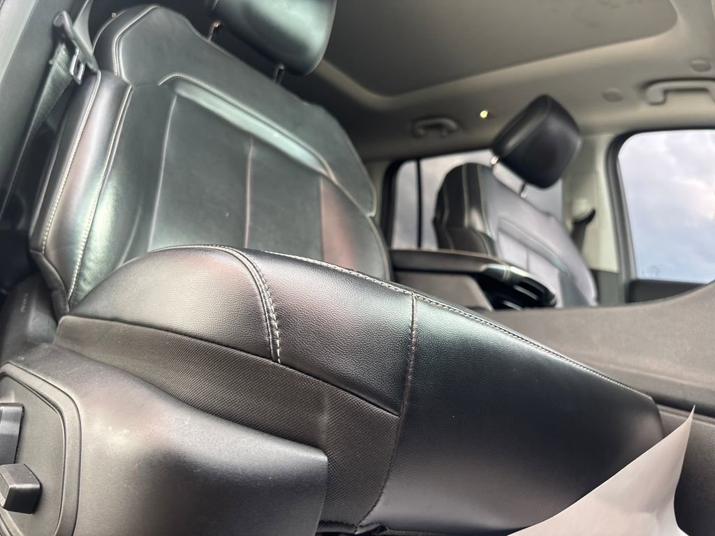 Used 2021 Jeep Grand Cherokee L Limited w/ MOPAR Finishing Package image 24