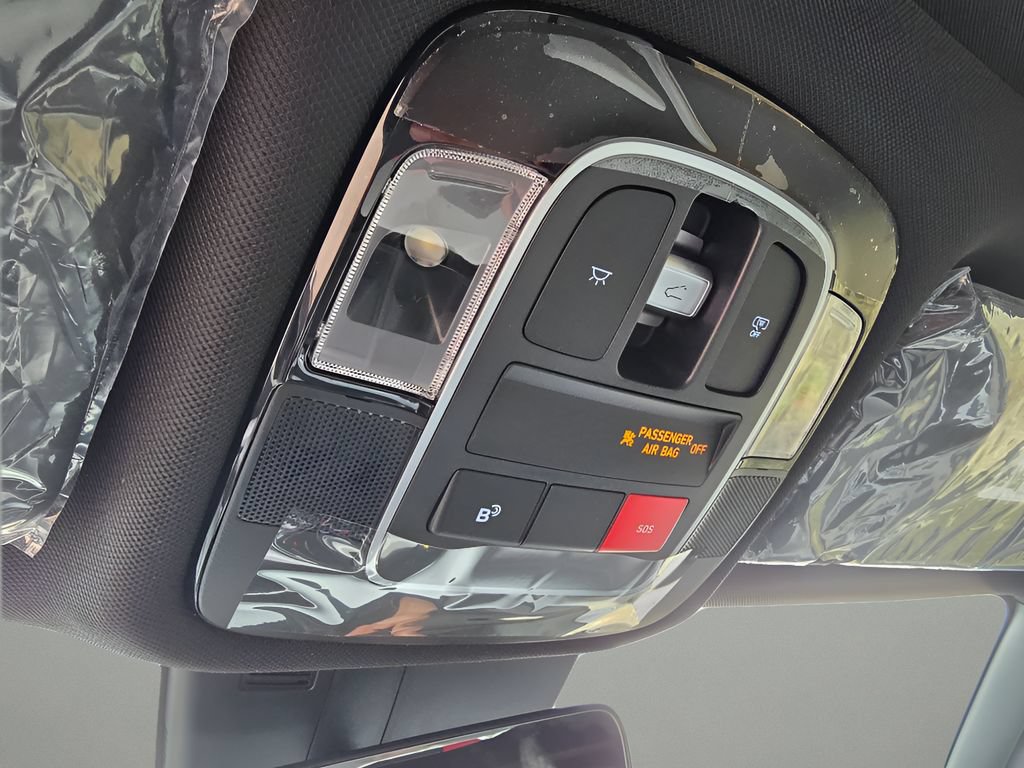 Used 2026 Hyundai Tucson Limited AWD/4WD image 25