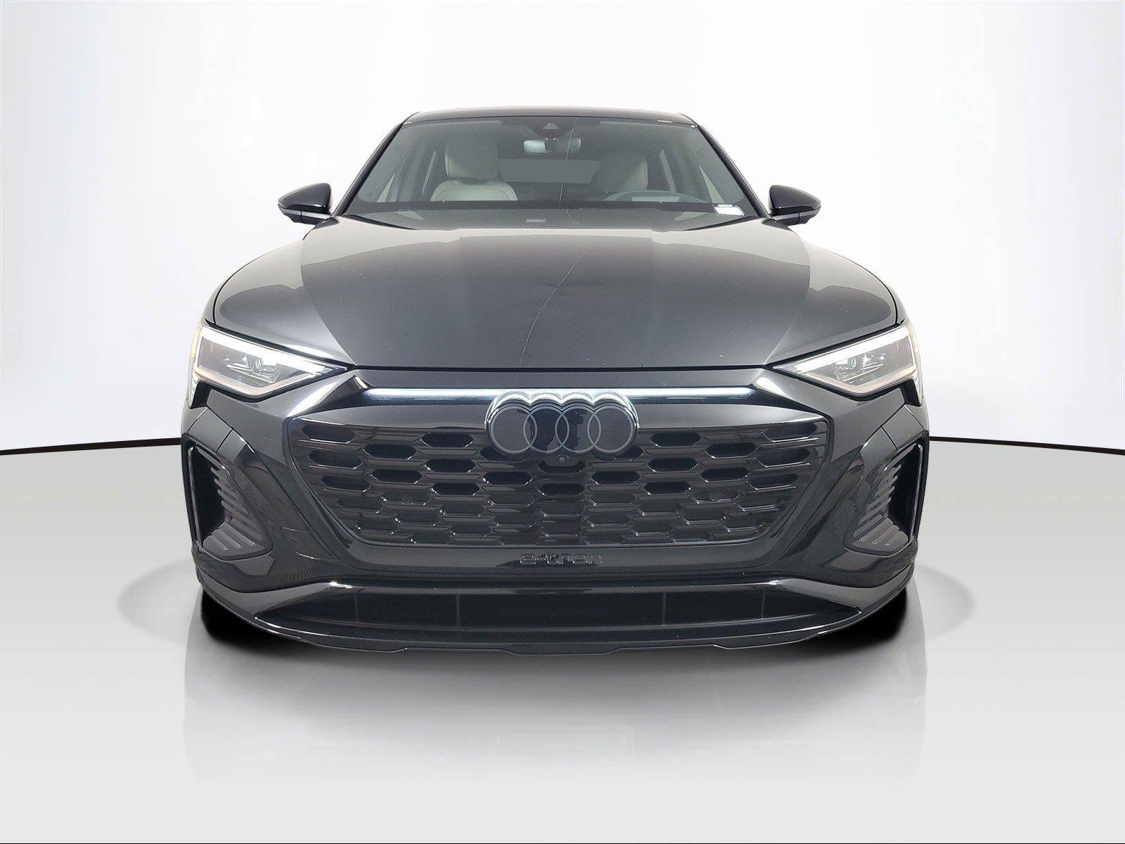 Certified 2024 Audi Q8 e-tron Prestige w/ Prestige Package AWD/4WD image 2