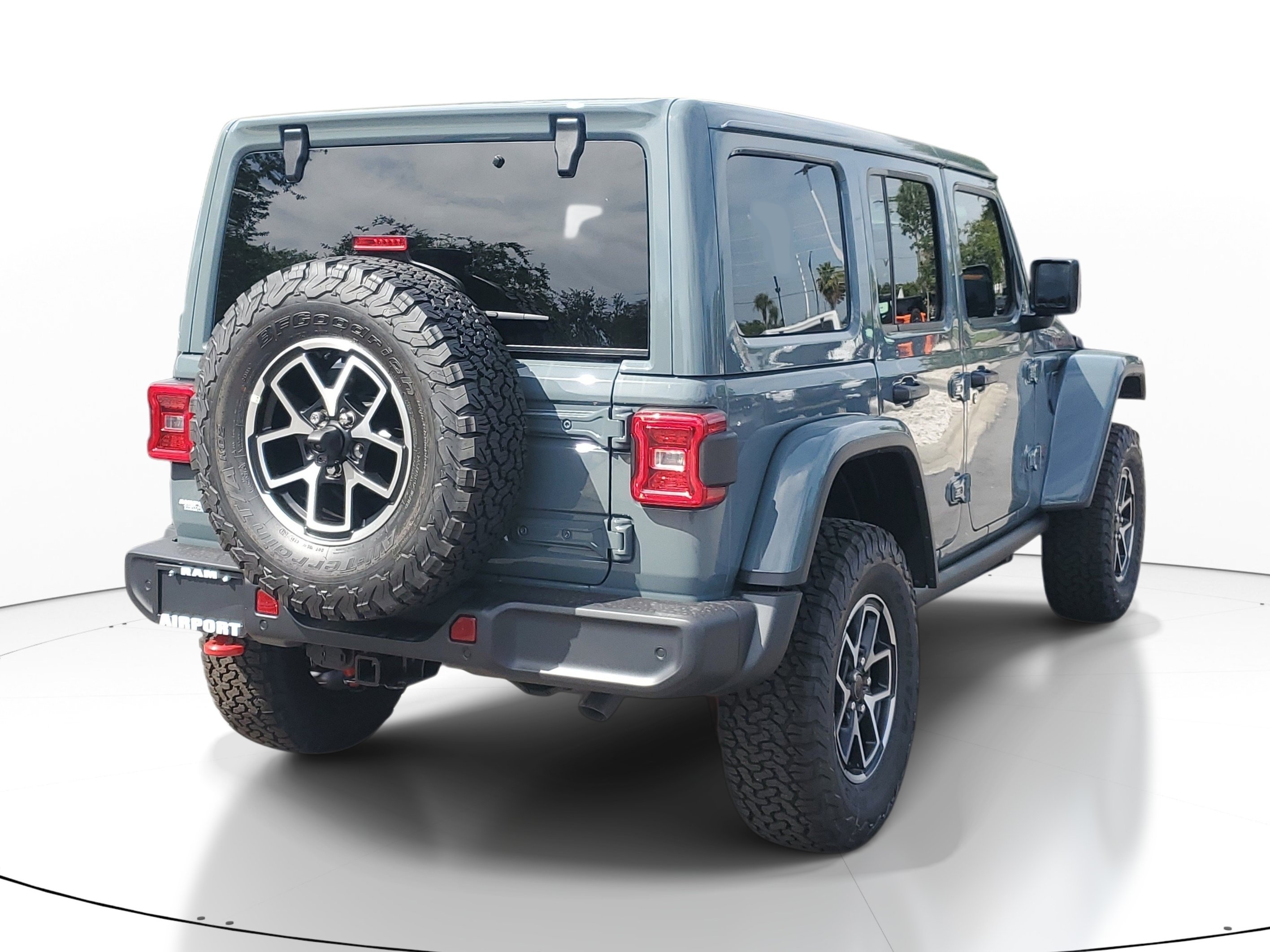 New 2026 Jeep Wrangler Unlimited Rubicon w/ Safety Group AWD/4WD image 5