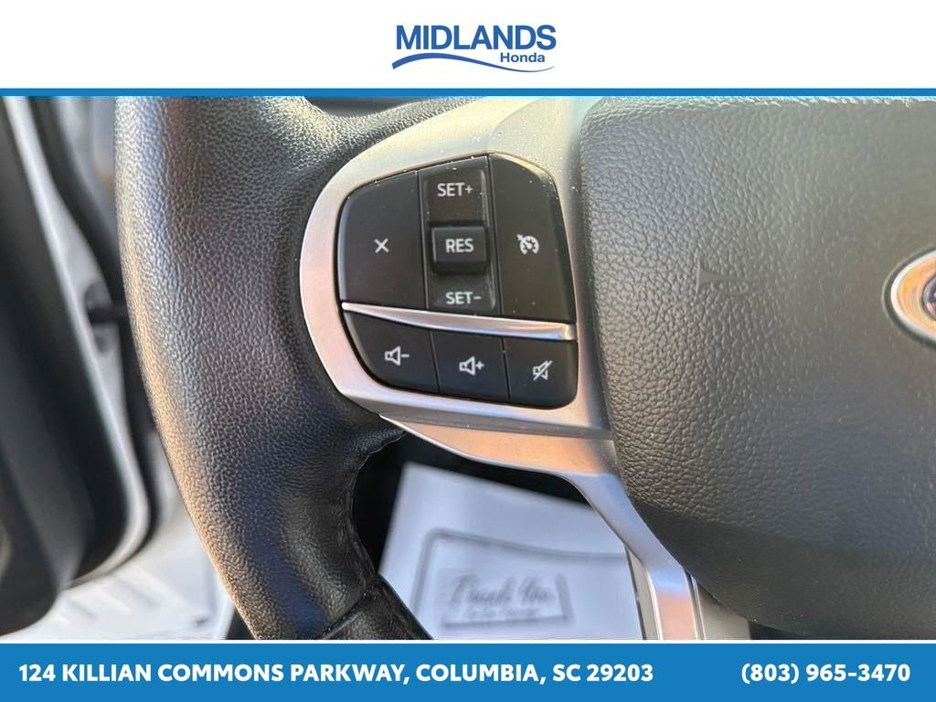 Used 2023 Ford Explorer XLT w/ Equipment Group 202A RWD image 26