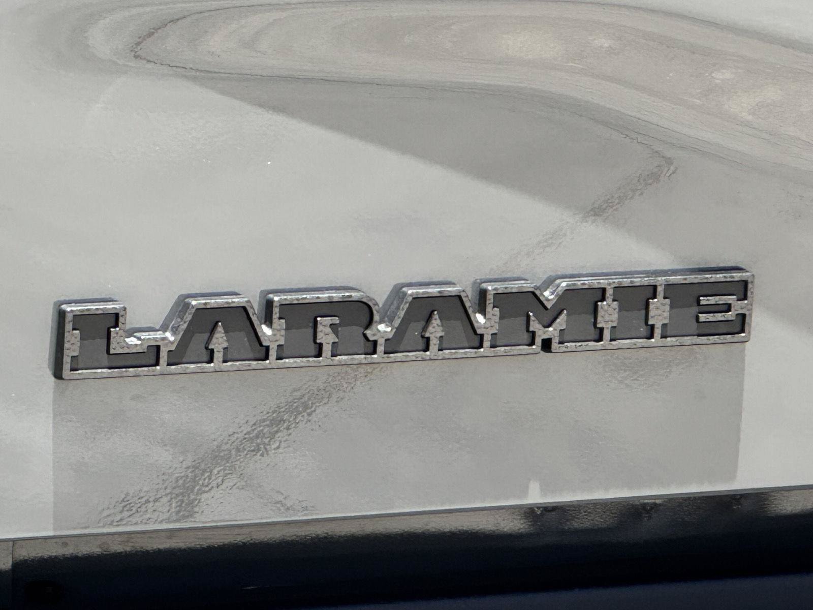 New 2026 RAM 3500 Laramie AWD/4WD image 12