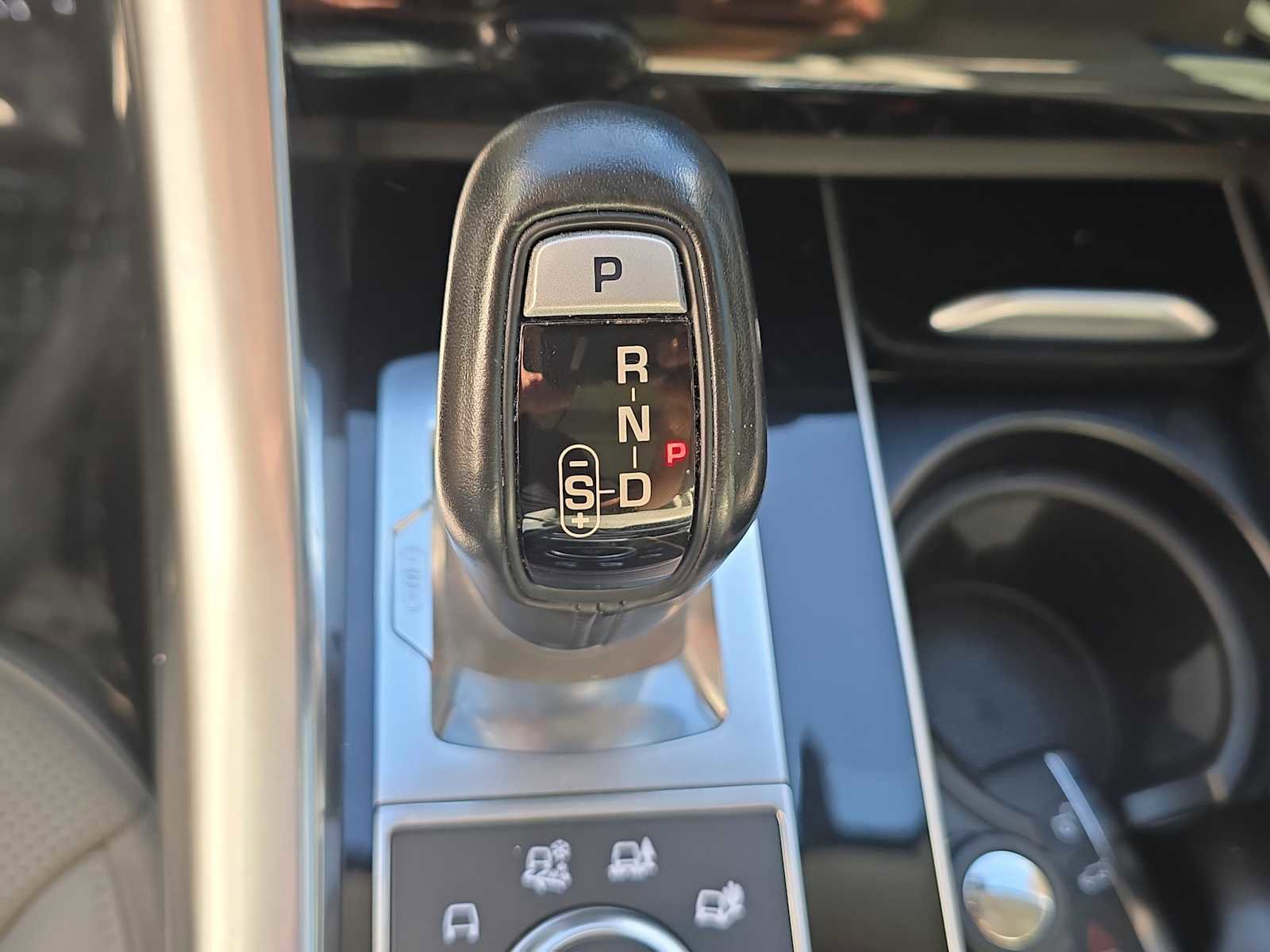 Used 2016 Land Rover Range Rover Sport Autobiography image 12