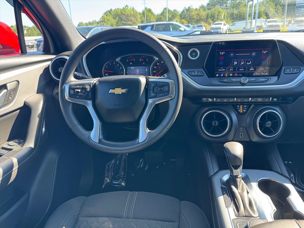 Used 2021 Chevrolet Blazer LT w/ LPO, Black Accent Package FWD image 13