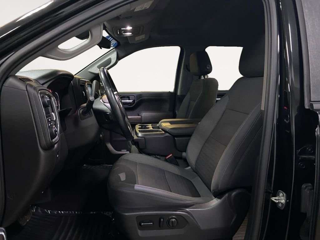 Used 2021 Chevrolet Silverado 1500 LT image 9