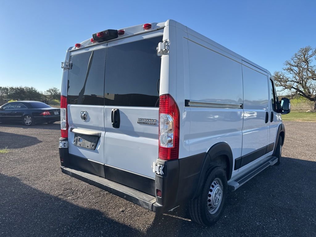 Used 2025 RAM ProMaster 2500 w/ U-Haul Equipment Group image 10