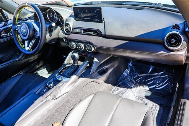 Used 2025 MAZDA MX-5 Miata Grand Touring w/ Appearance Package RWD image 27