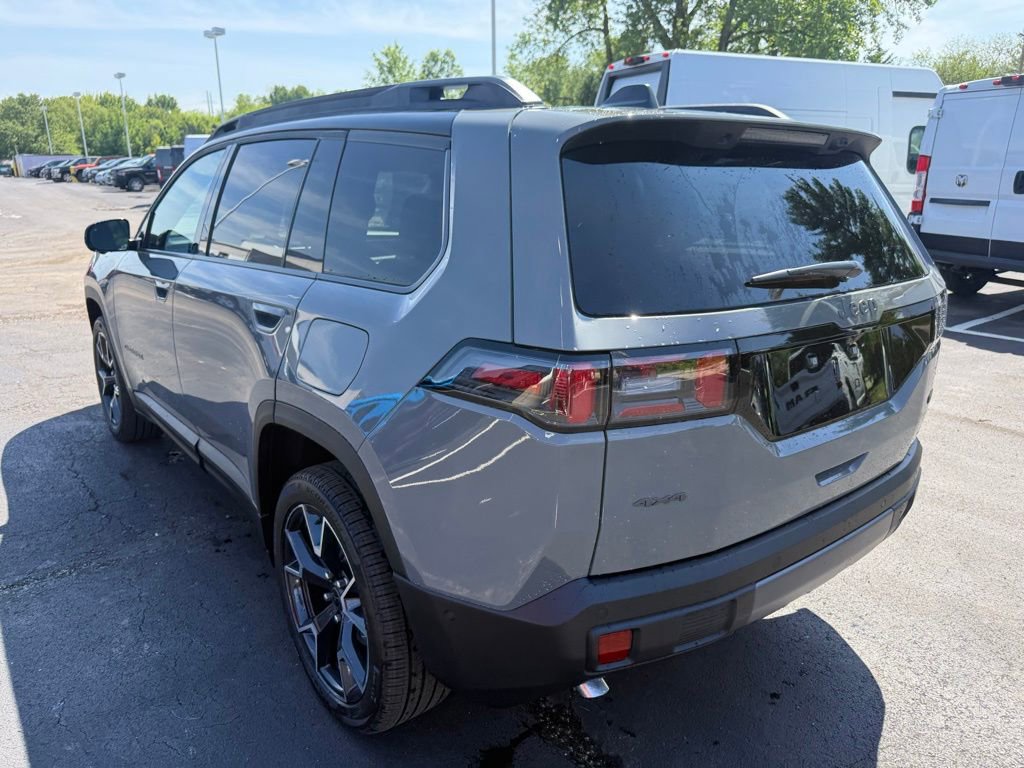 New 2026 Jeep Cherokee Overland w/ Advanced Pro Tech Group AWD/4WD image 5