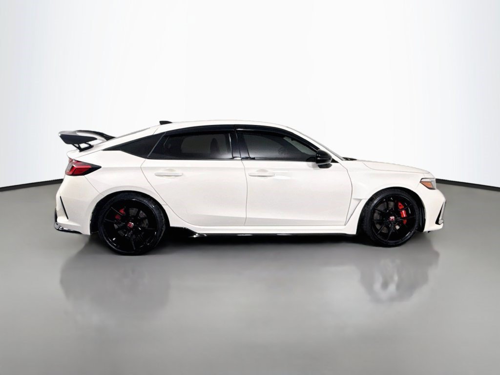 Used 2024 Honda Civic Type R image 11