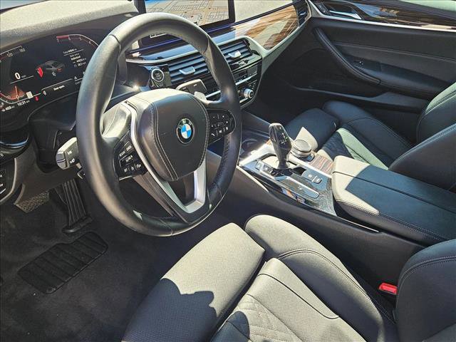Used 2023 BMW 530i w/ Convenience Package RWD image 10