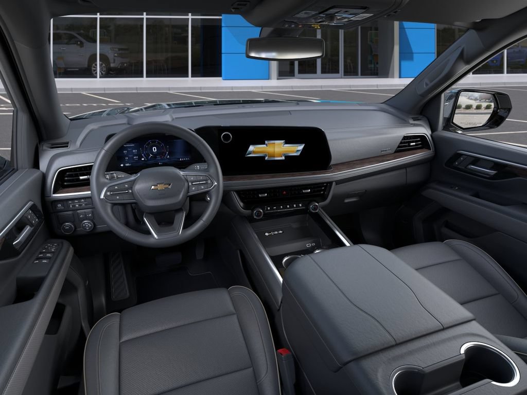 New 2026 Chevrolet Suburban Premier RWD image 18