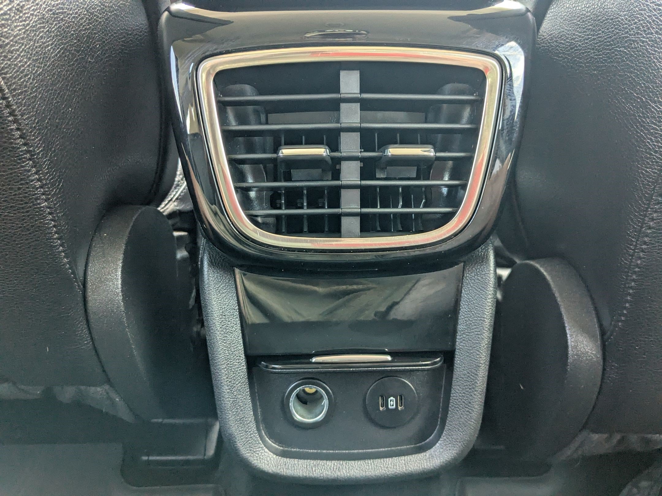 Used 2023 Lincoln Nautilus AWD w/ Premium Package image 31