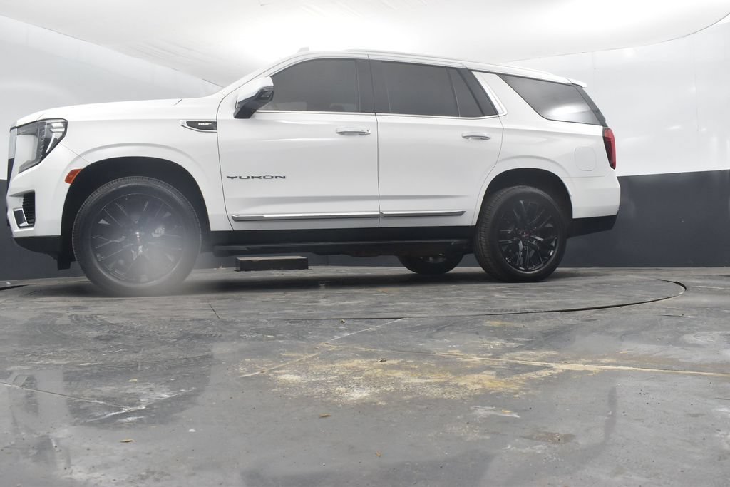 Used 2023 GMC Yukon SLT w/ SLT Luxury Package AWD/4WD image 45