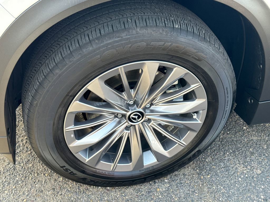 Used 2025 MAZDA CX-90 Plug-In Hybrid w/ Preferred image 7