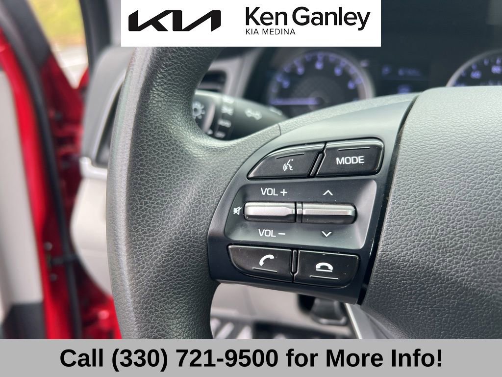 Used 2020 Hyundai Elantra SEL image 30