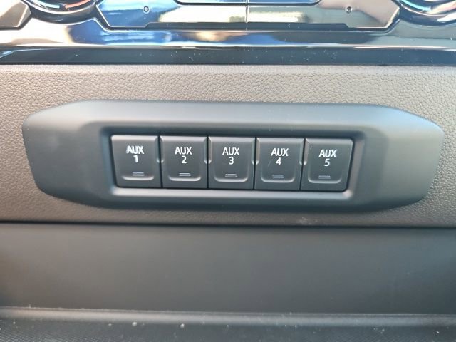 New 2026 GMC Sierra 2500 SLT w/ Max Trailering Package image 22