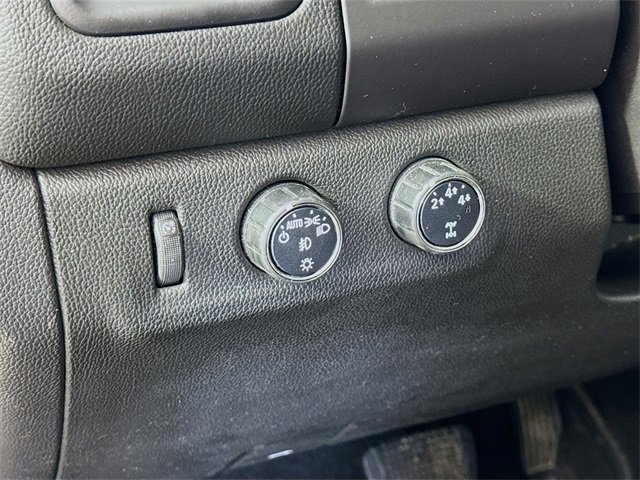 Used 2016 Chevrolet Colorado LT w/ Midnight Edition image 10